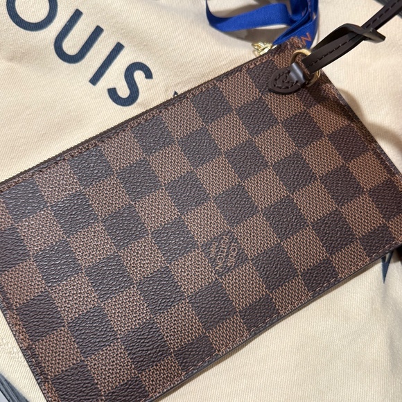 Louis Vuitton Nerverfull MM - Picture 3 of 14